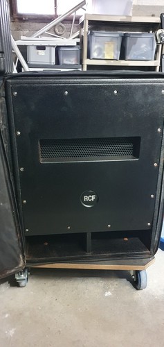 Rcf art sub 718as 700w - art,